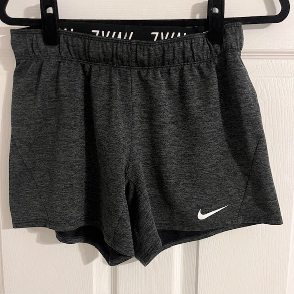 Nike Dri-FIT Running Shorts Athletic‎ Gym Workout Fitness Gray Size S
